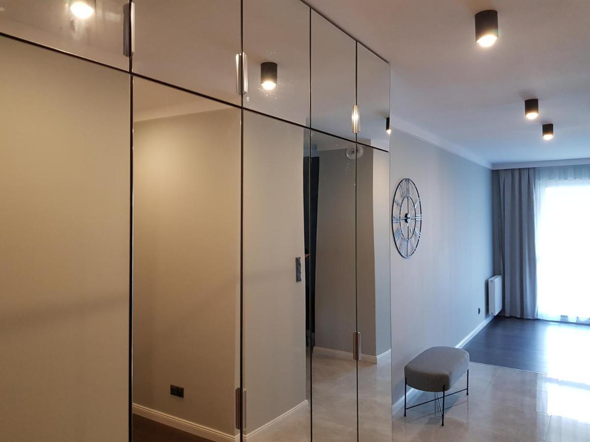 Apartament Warmia Olsztyn 58M2 - 2 Pokojowy Apartament Z Podziemnym Miejscem Postojowym Buitenkant foto